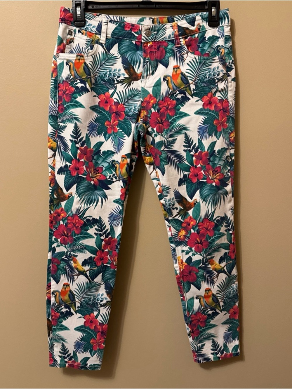 Tommy Bahama Women's Straight Leg Tropical Floral Jeans - White with Green & Red